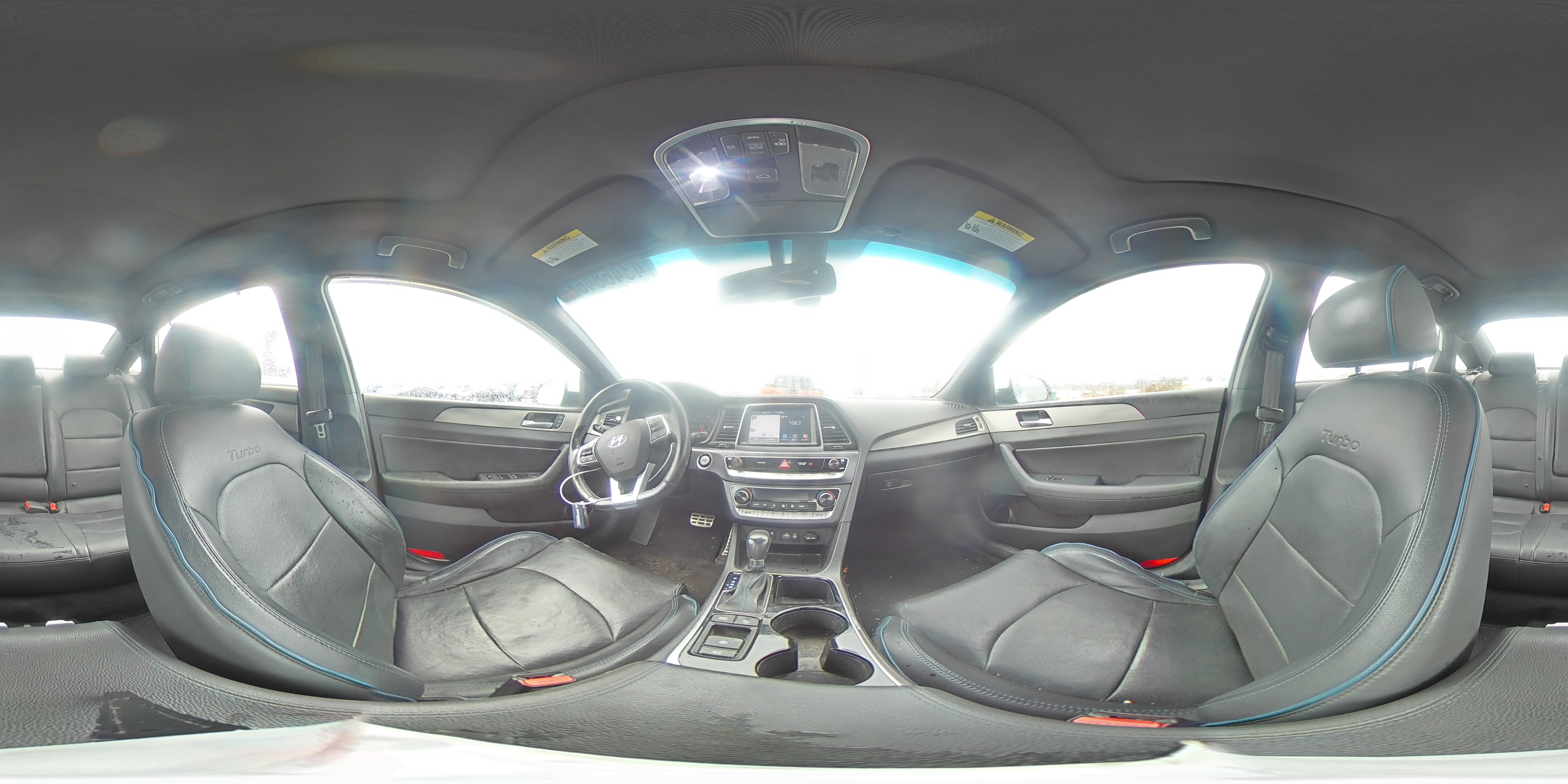 2018 Hyundai Sonata - Image 13