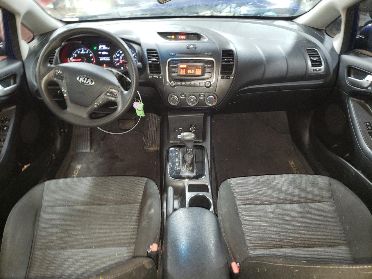 2018 Kia Forte - Image 8