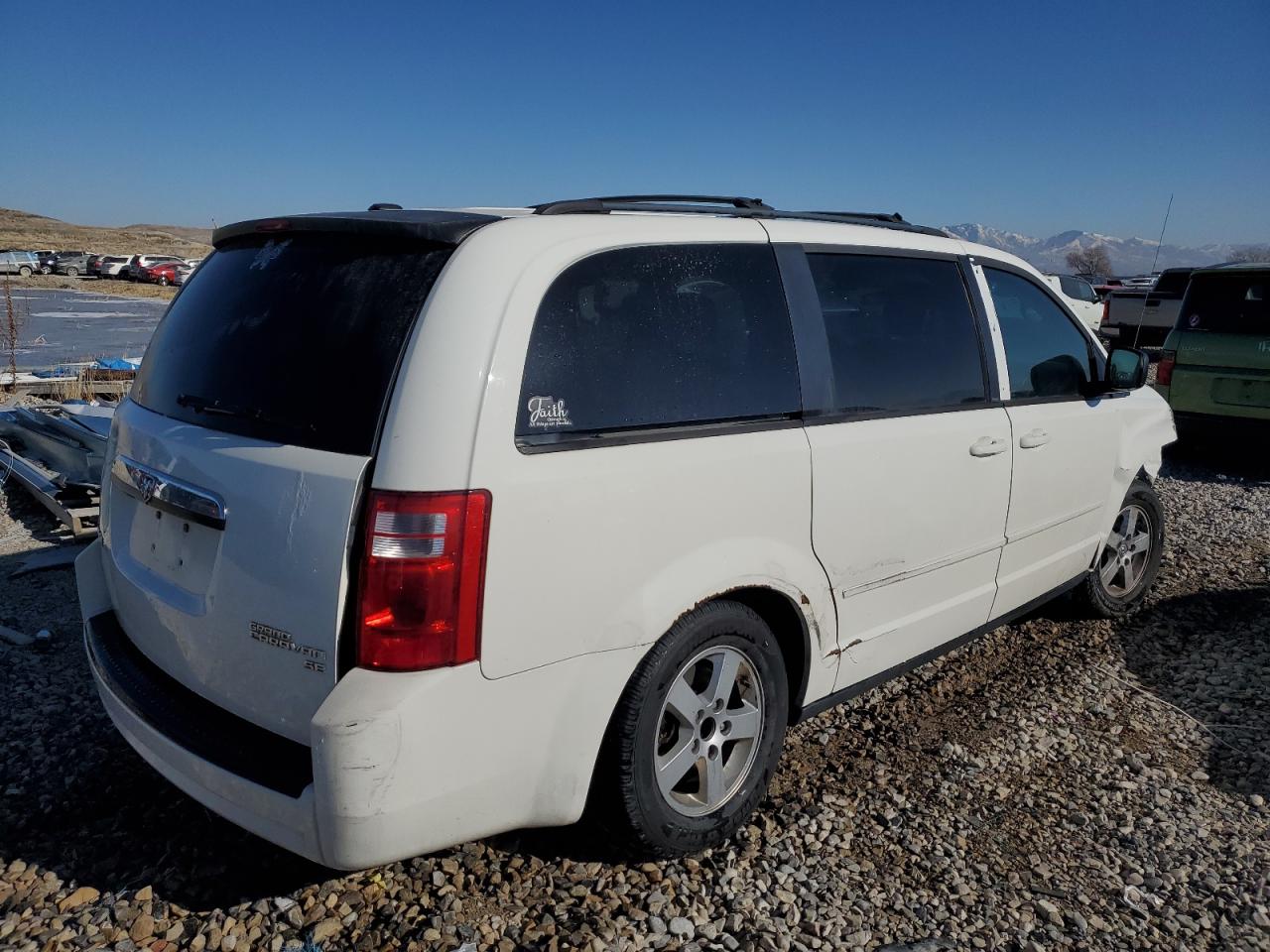 2010 Dodge Caravan - Image 3