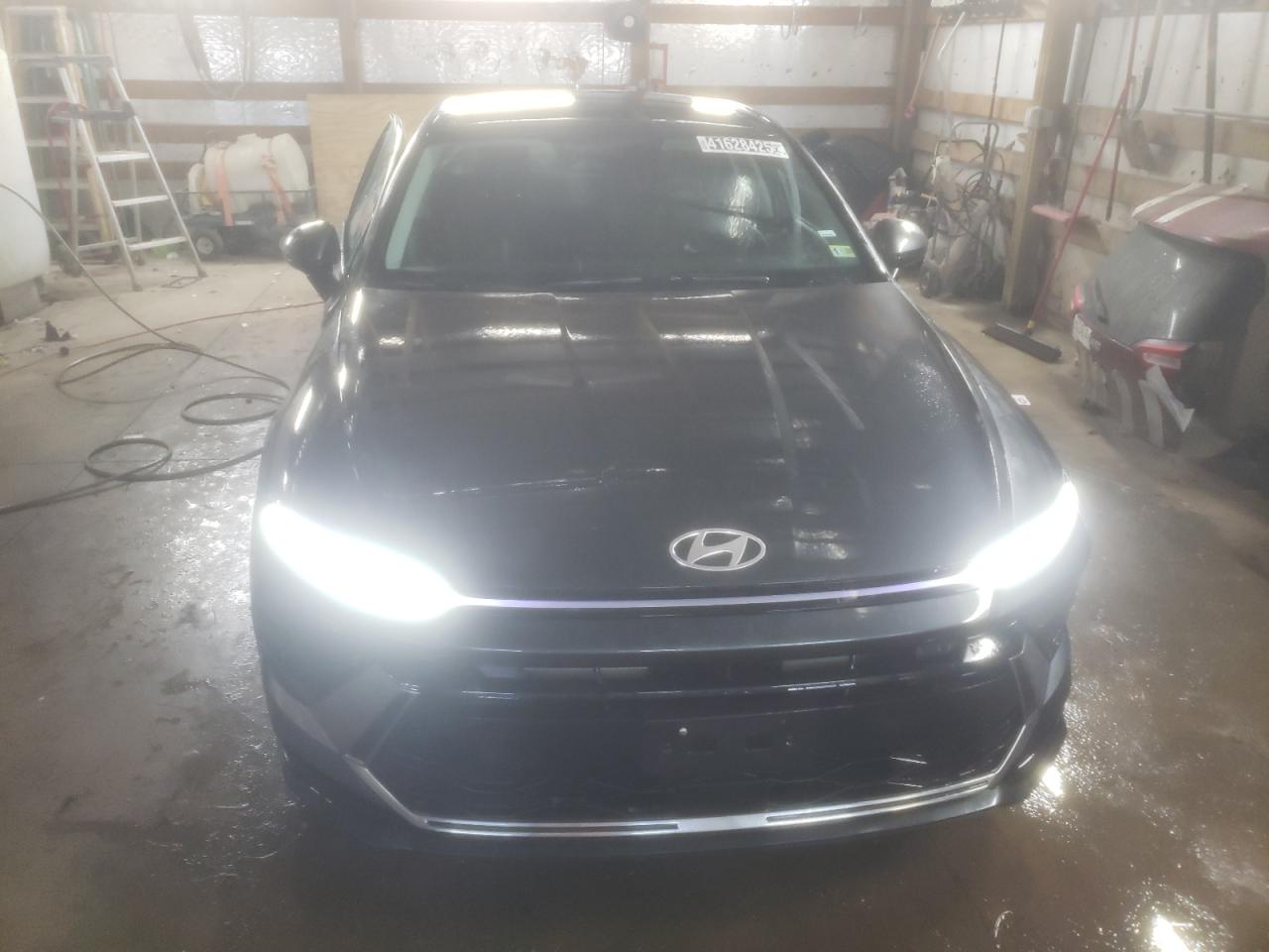 2024 Hyundai Sonata - Image 5