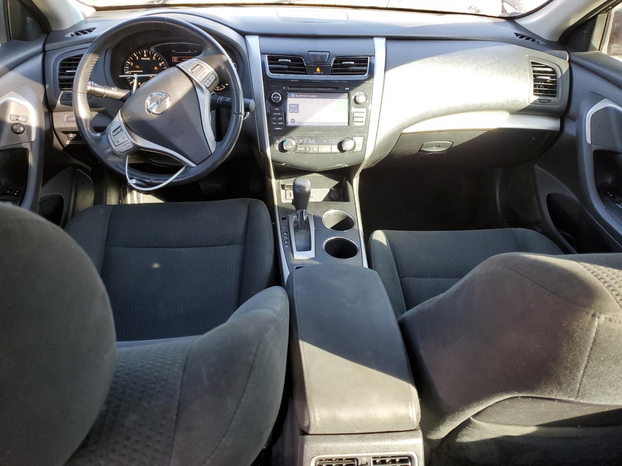2015 Nissan Altima - Image 8