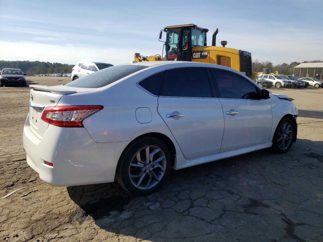 2015 Nissan Sentra - Image 3