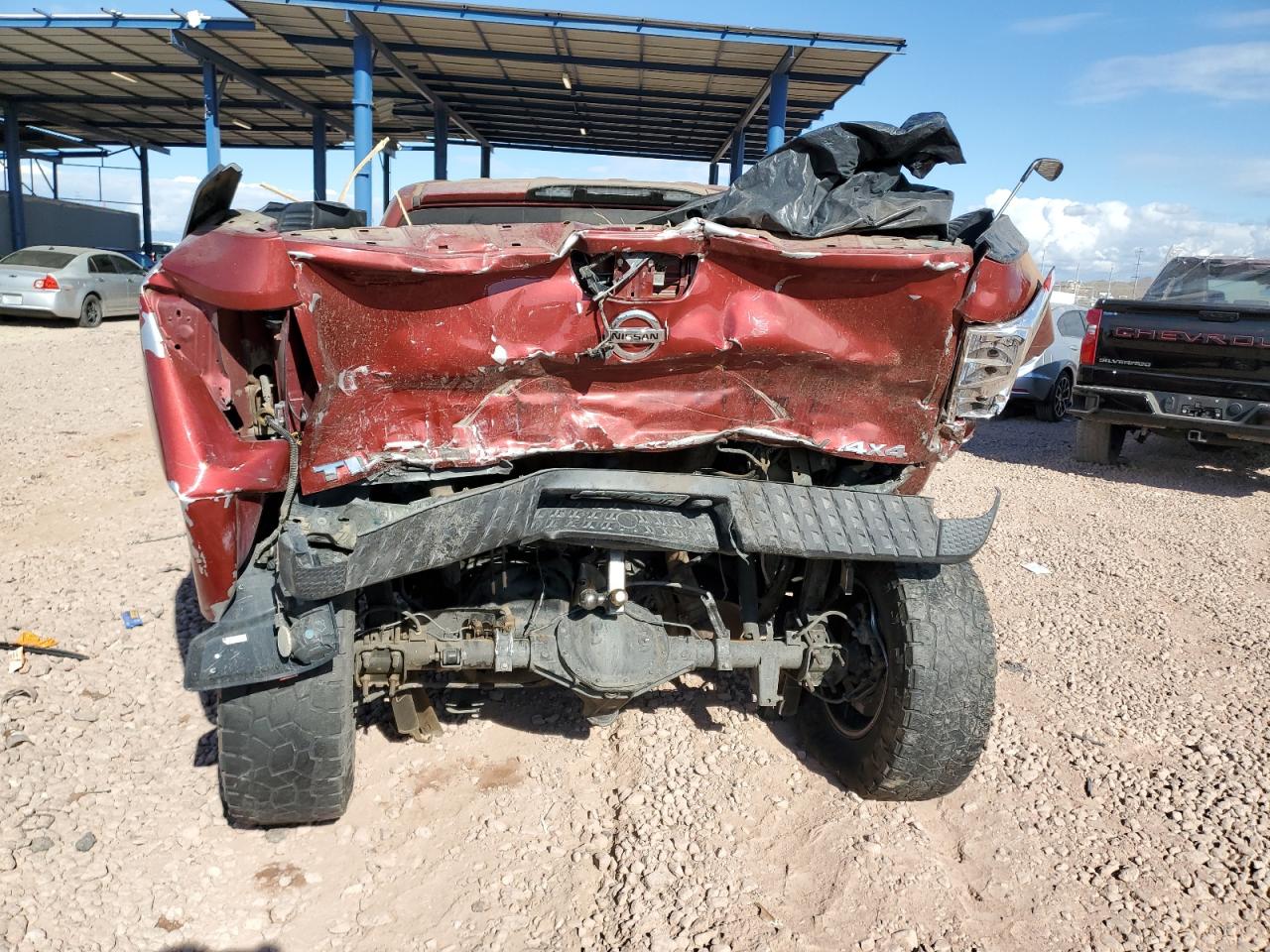 2017 Nissan Titan - Image 6