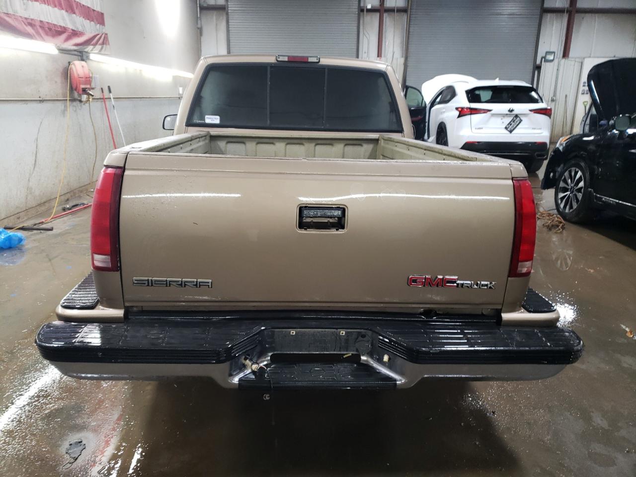 1997 GMC Sierra - Image 6