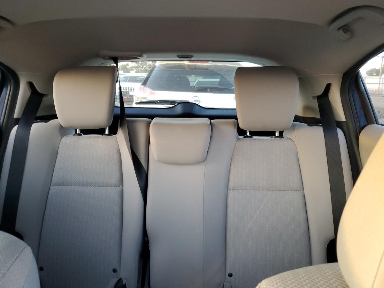 2016 Honda HR-V - Image 10