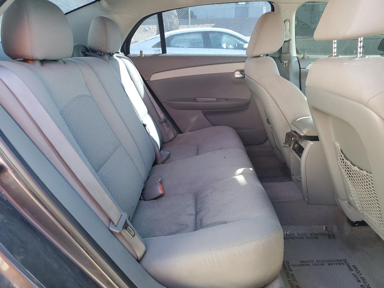 2011 Chevrolet Malibu - Image 10