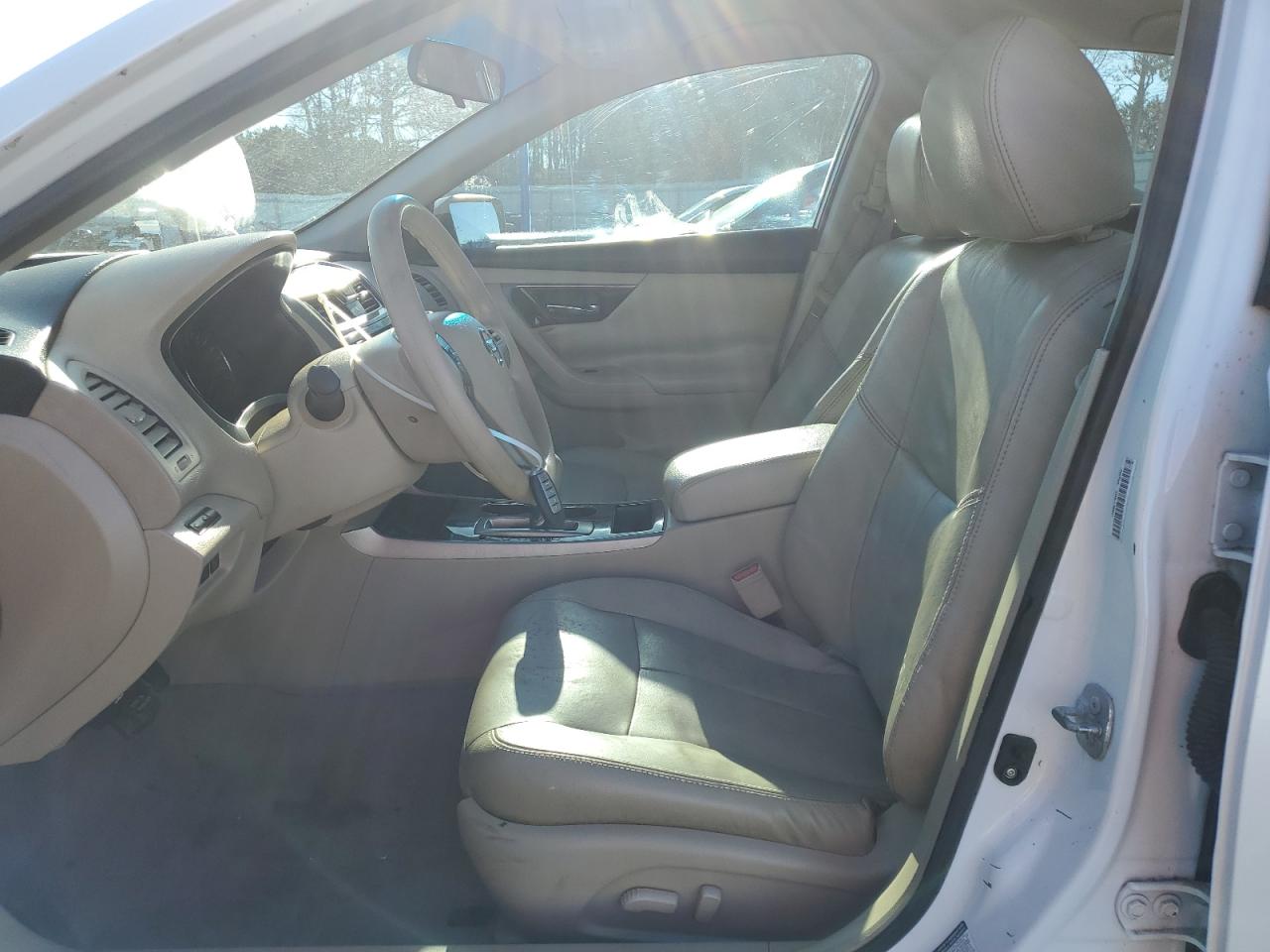 2014 Nissan Altima - Image 7
