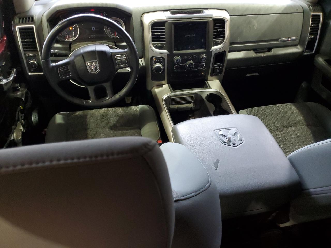 2019 RAM 1500 - Image 8