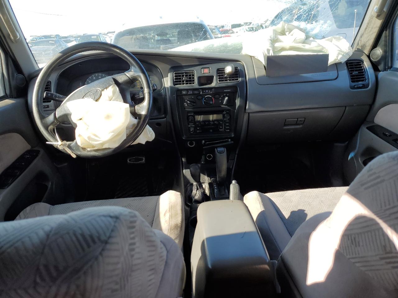 2001 Toyota 4Runner - Image 8