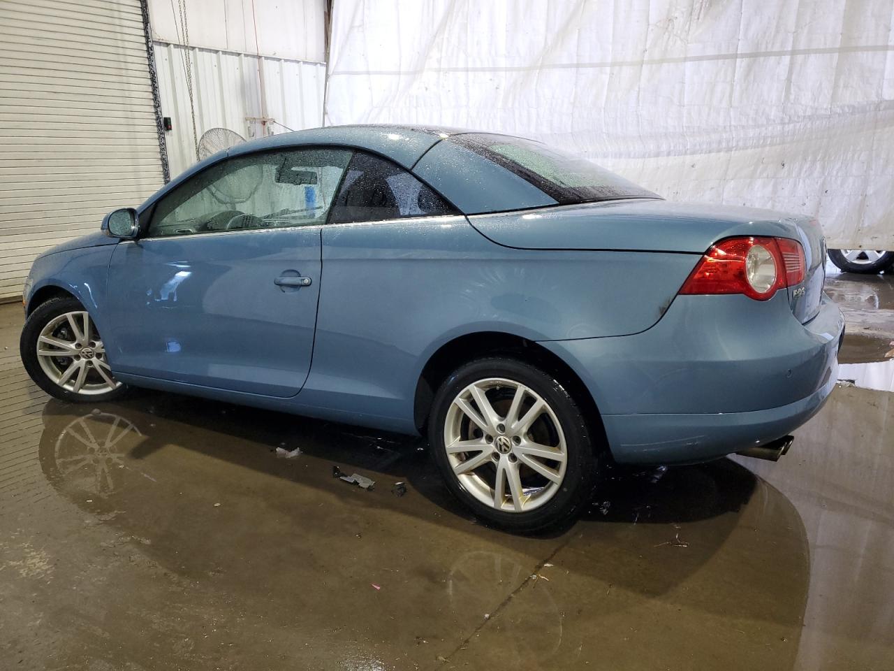 2007 Volkswagen Eos - Image 2