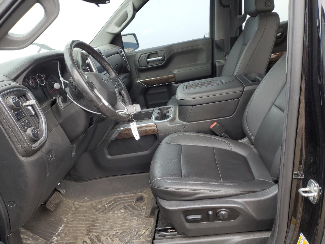 2022 Chevrolet Silverado - Image 7