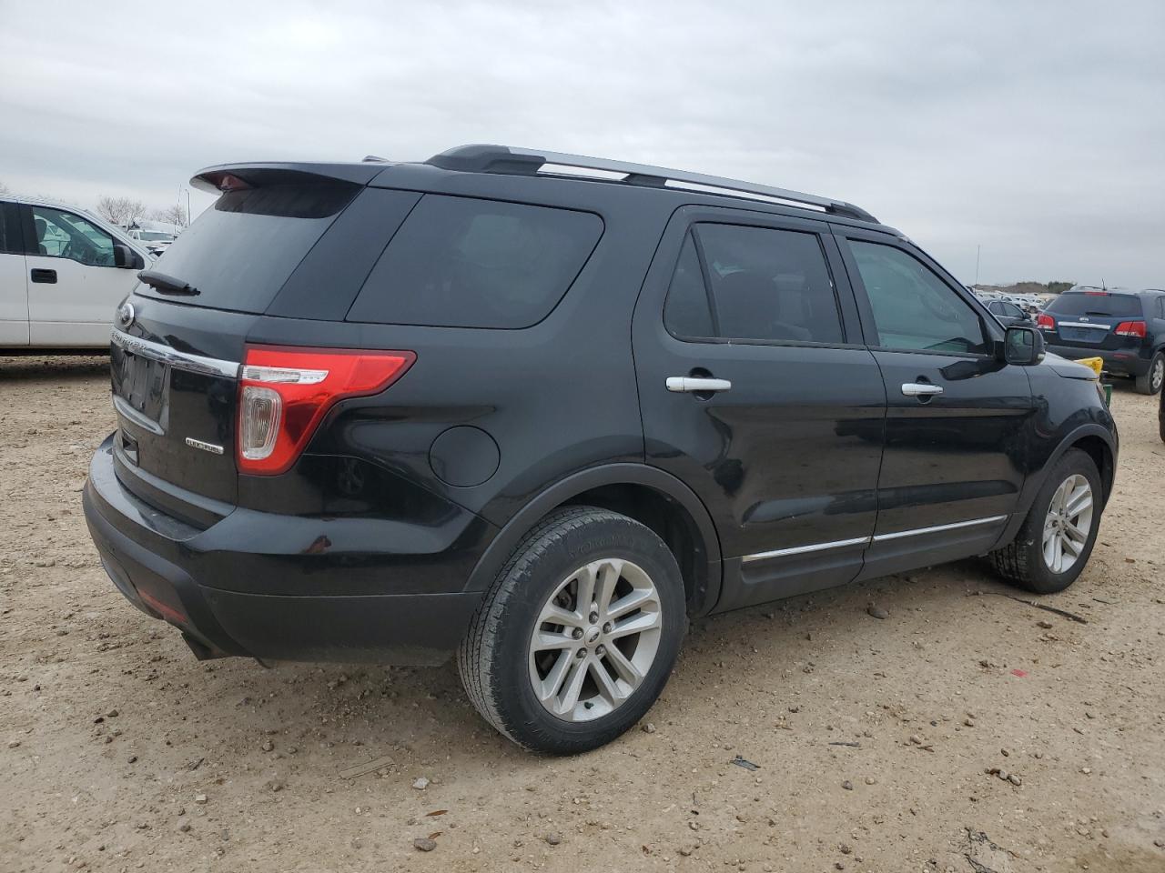 2013 Ford Explorer - Image 3