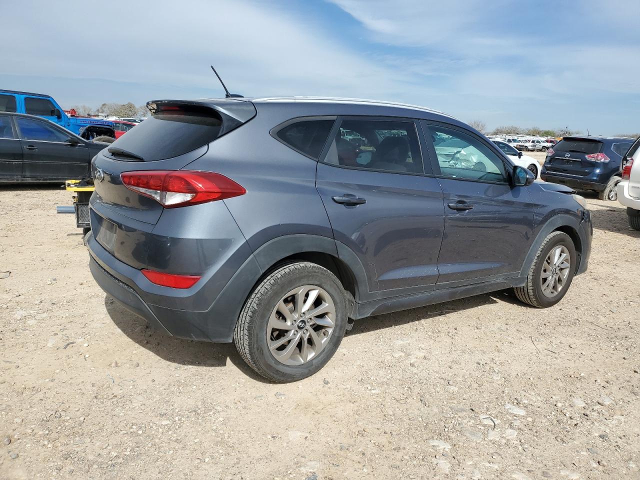 2016 Hyundai Tucson - Image 3
