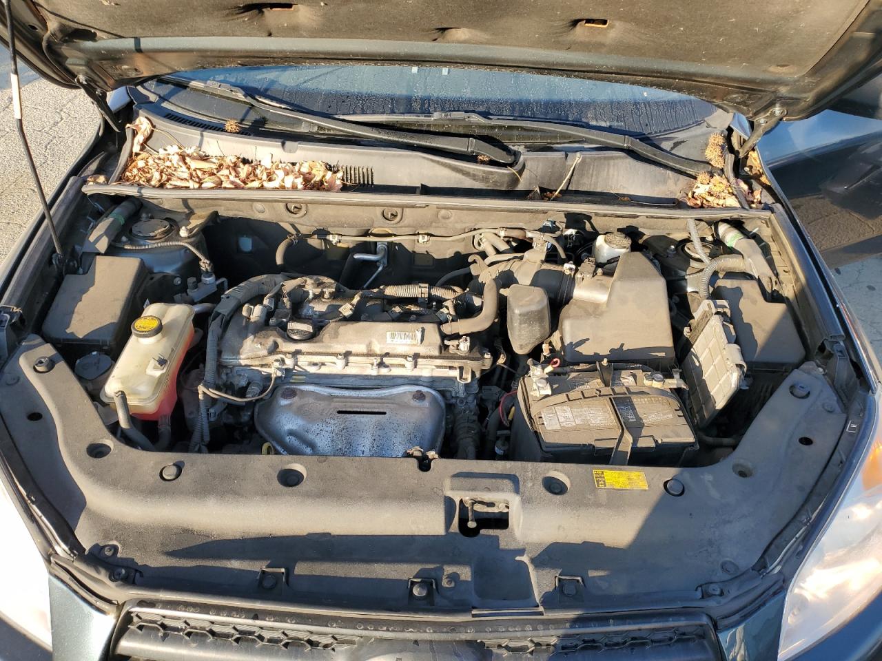 2012 Toyota RAV 4 - Image 11