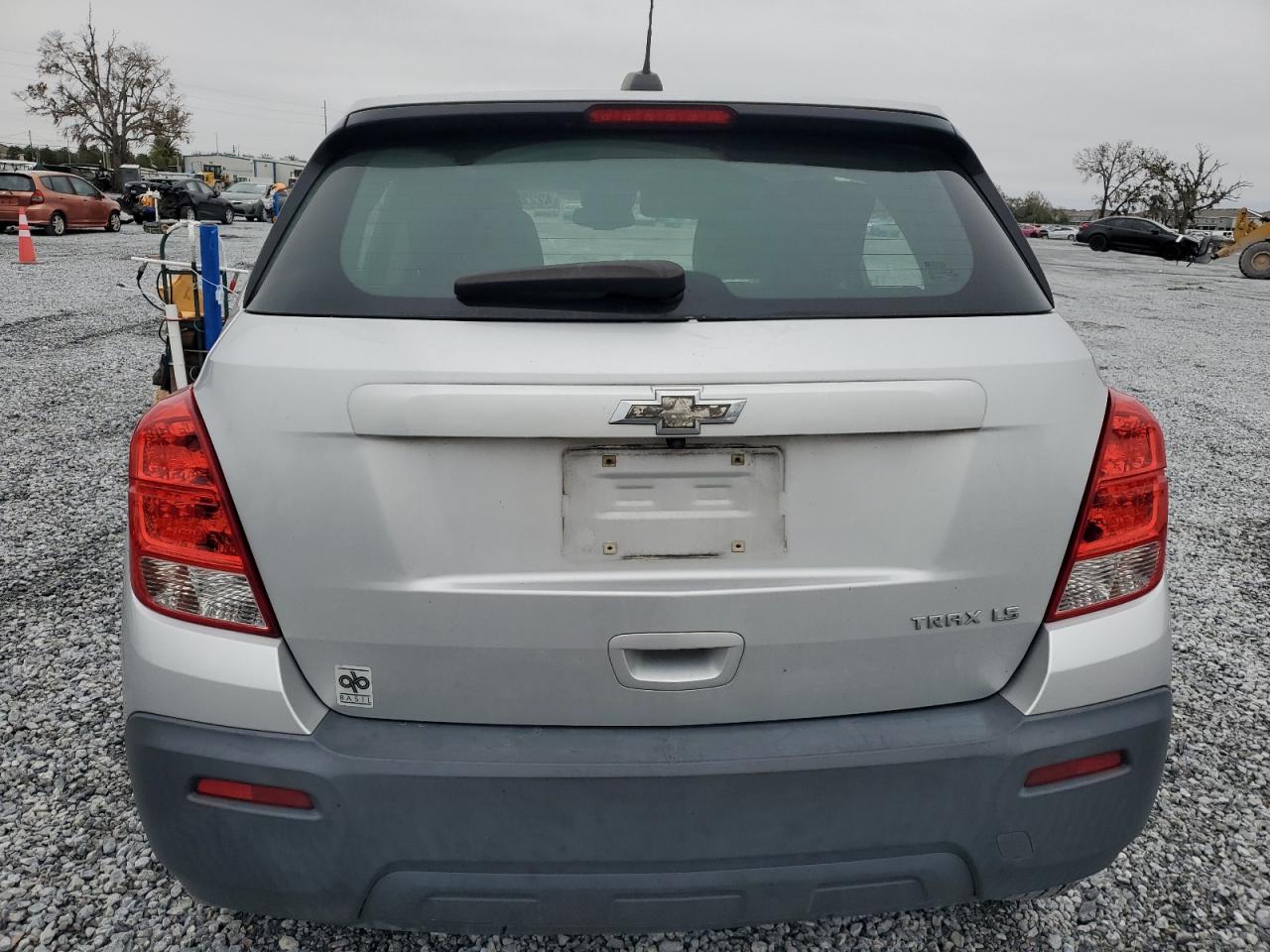 2016 Chevrolet Trax - Image 6