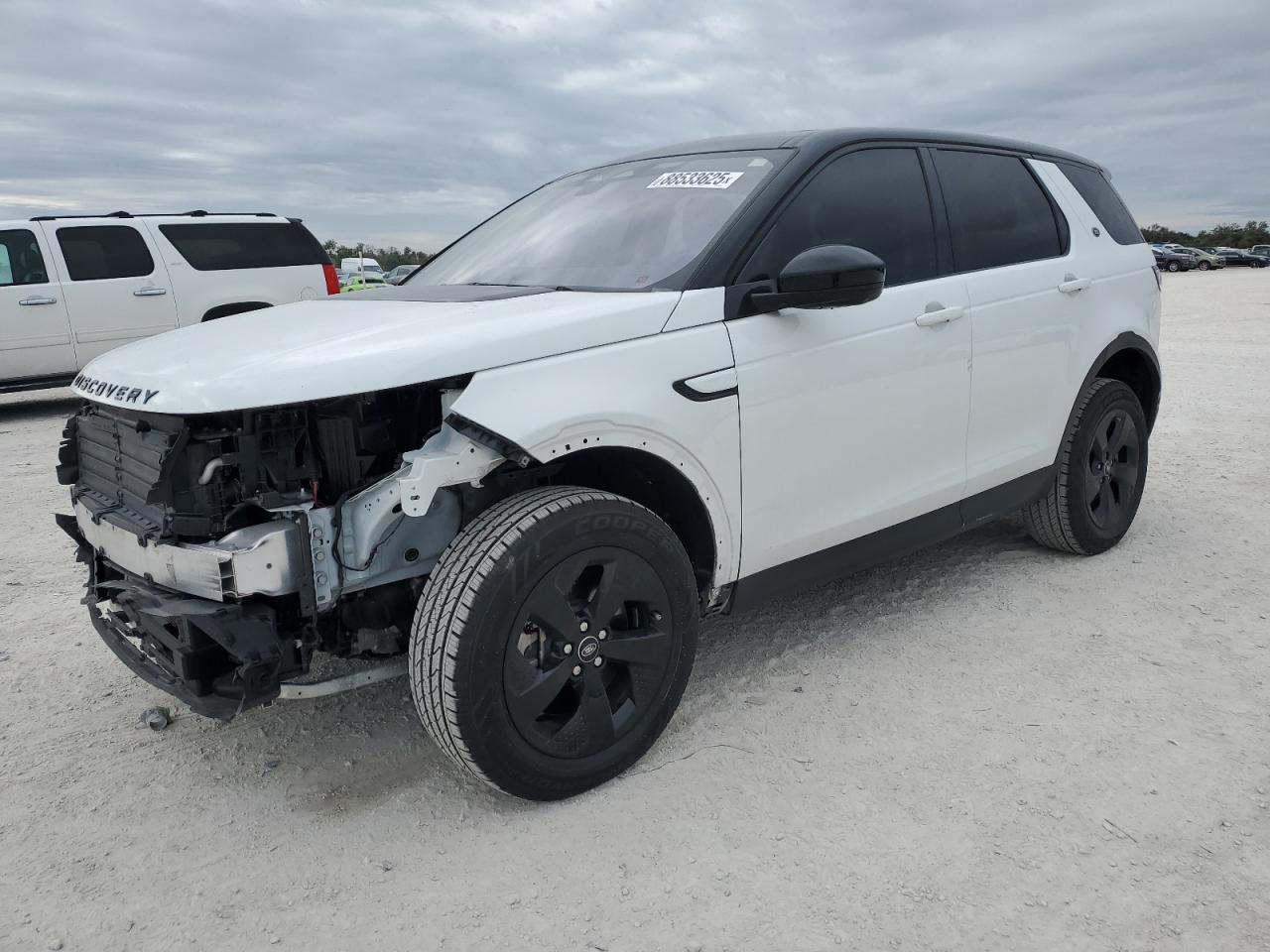 2021 Land Rover Discovery - Image 1