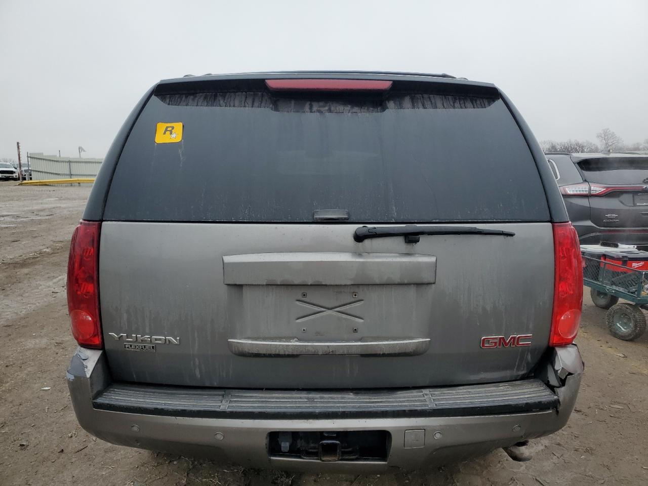 2009 GMC Yukon - Image 6
