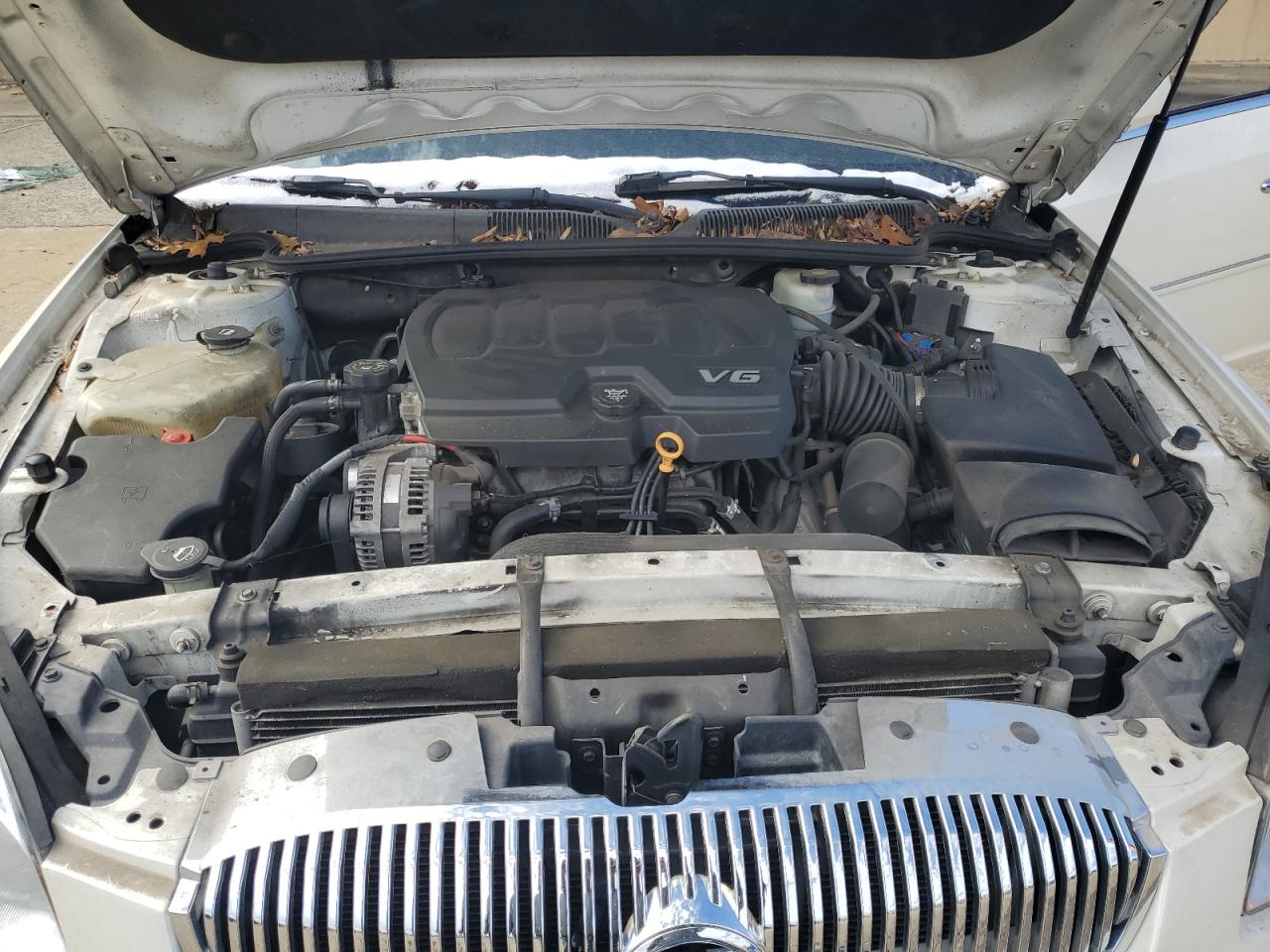 2009 Buick Lucerne - Image 11