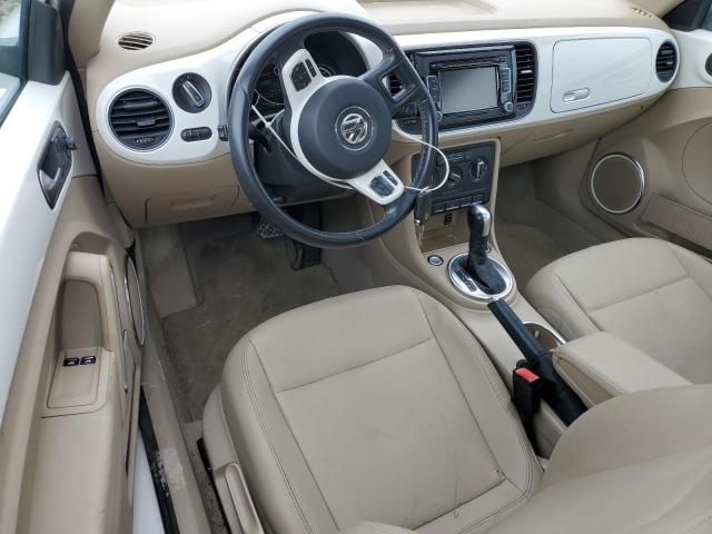  VOLKSWAGEN BEETLE 2014 Білий