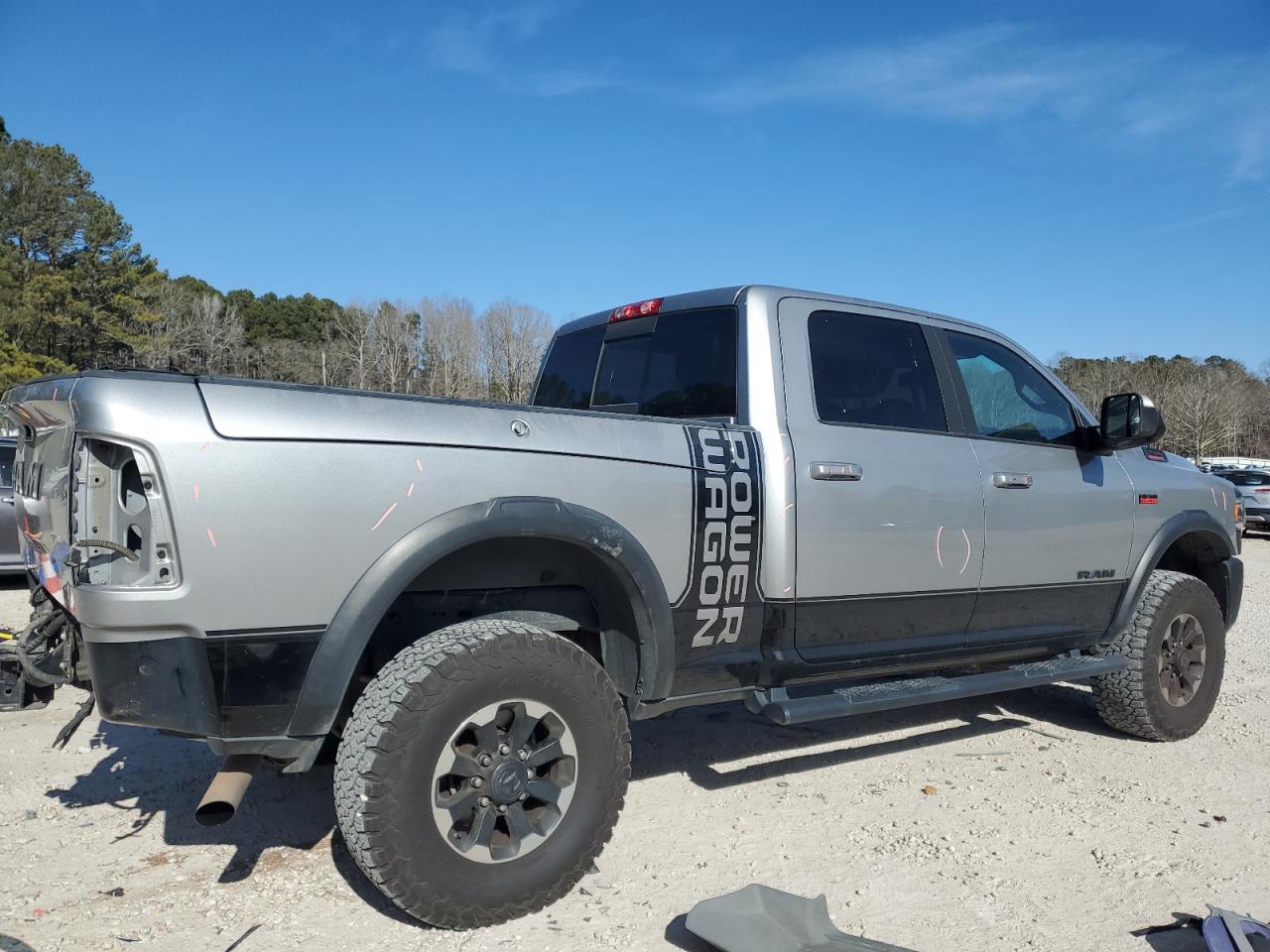 2019 RAM 2500 - Image 3