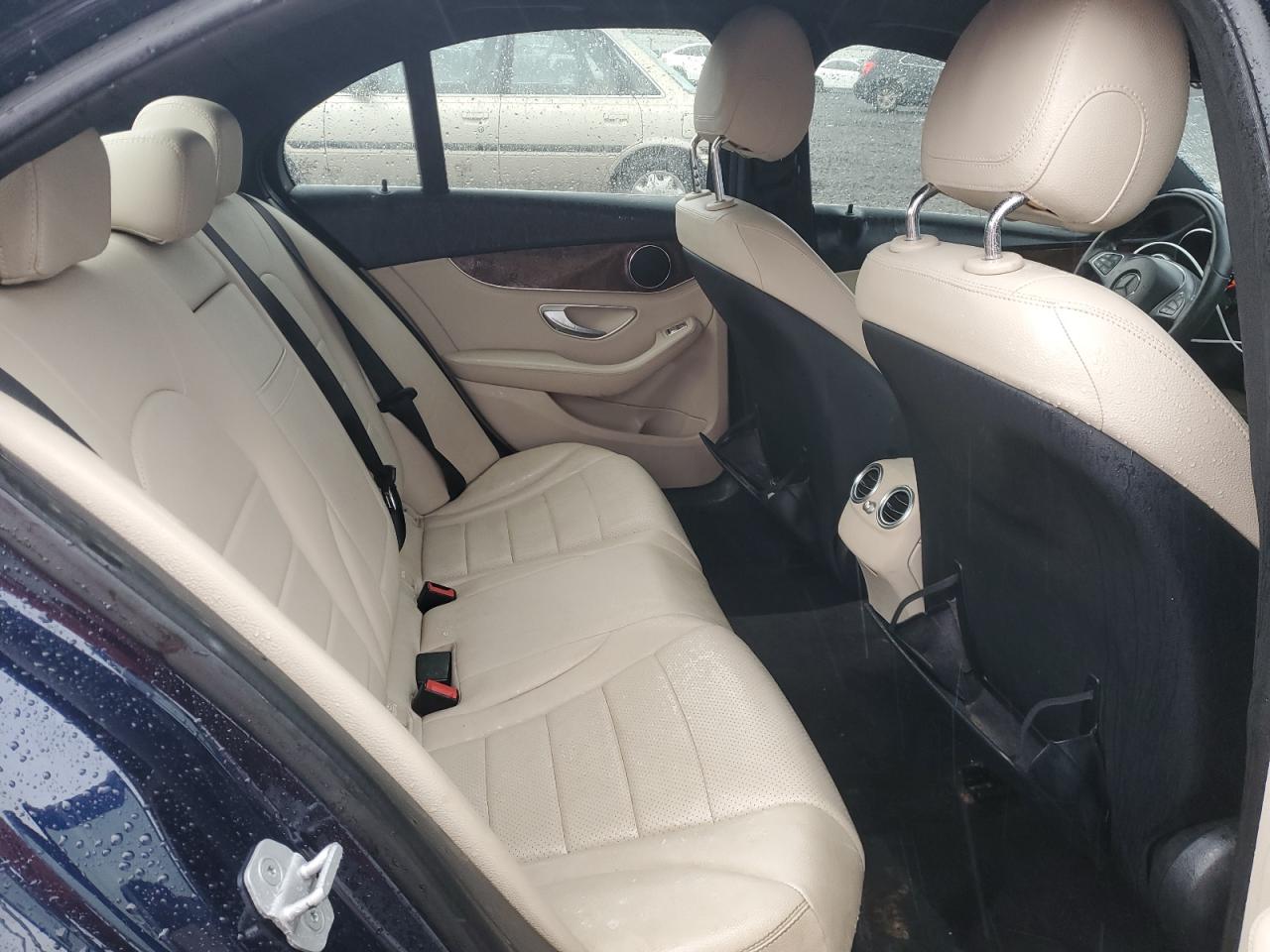 2015 Mercedes-Benz C-klasse - Image 10