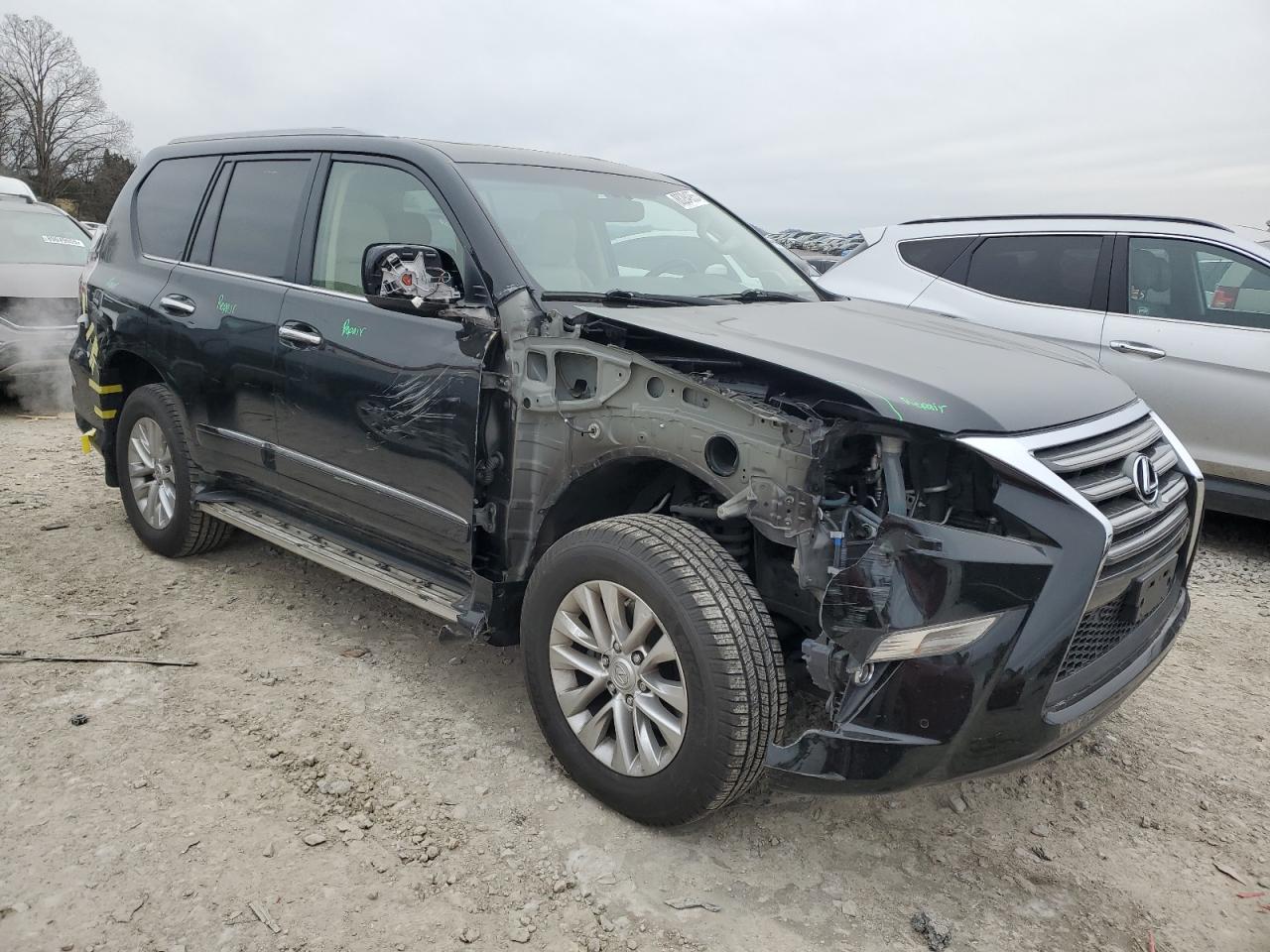 2016 Lexus GX - Image 4