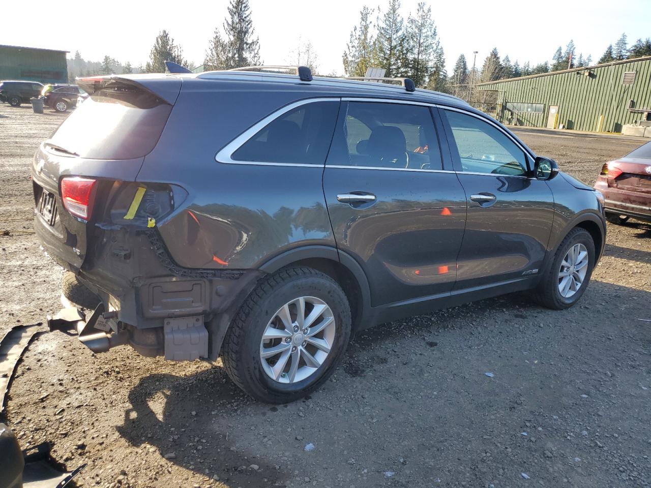 VIN 5XYPGDA56GG134821 2016 KIA SORENTO no.3