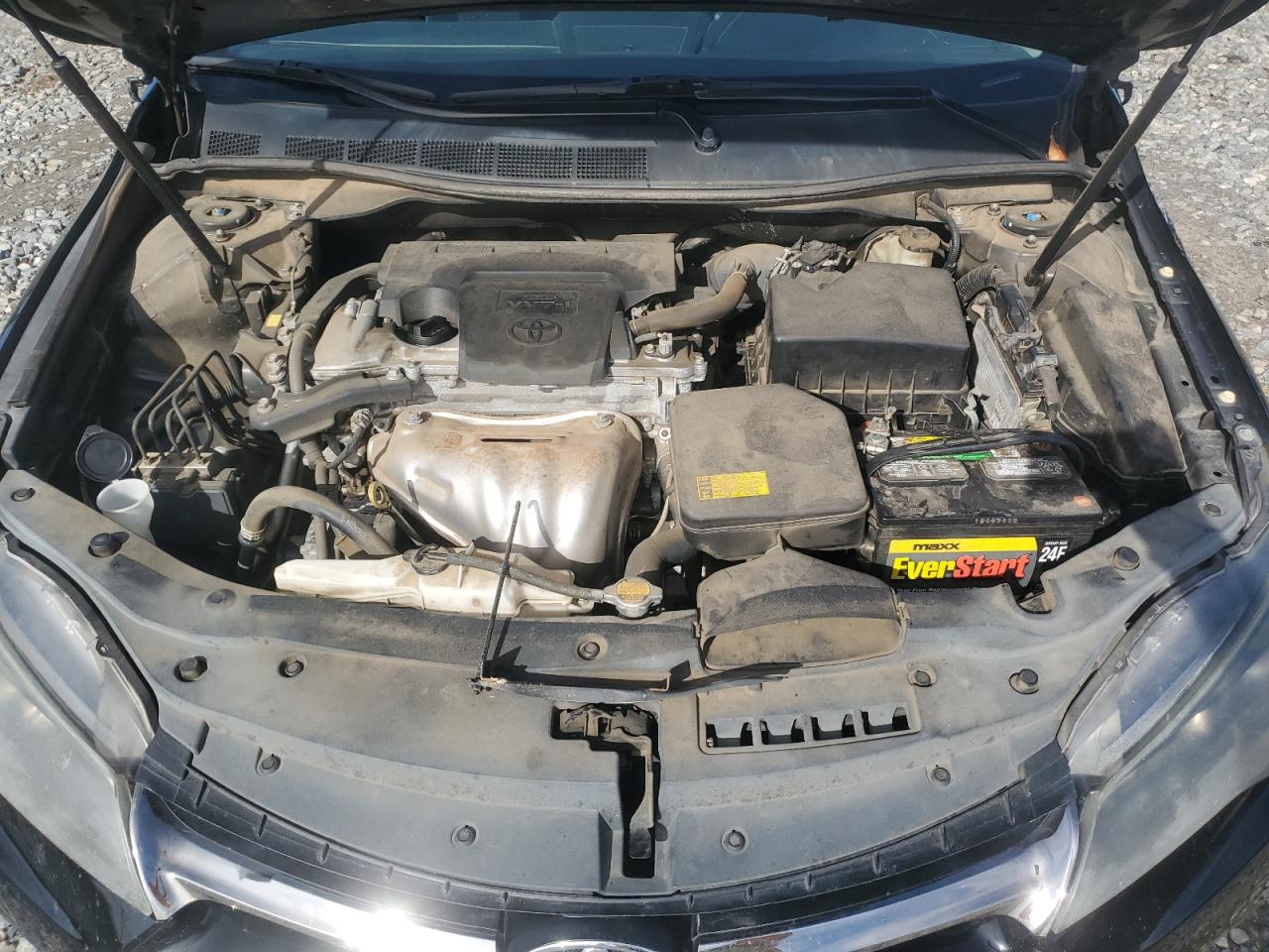 2015 Toyota Camry - Image 11