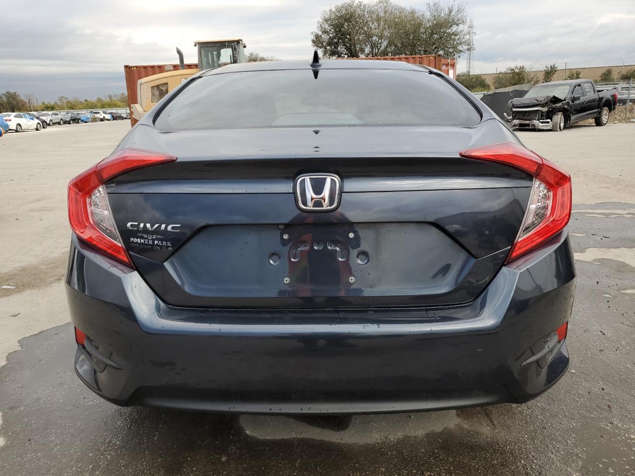 2018 Honda Civic - Image 6