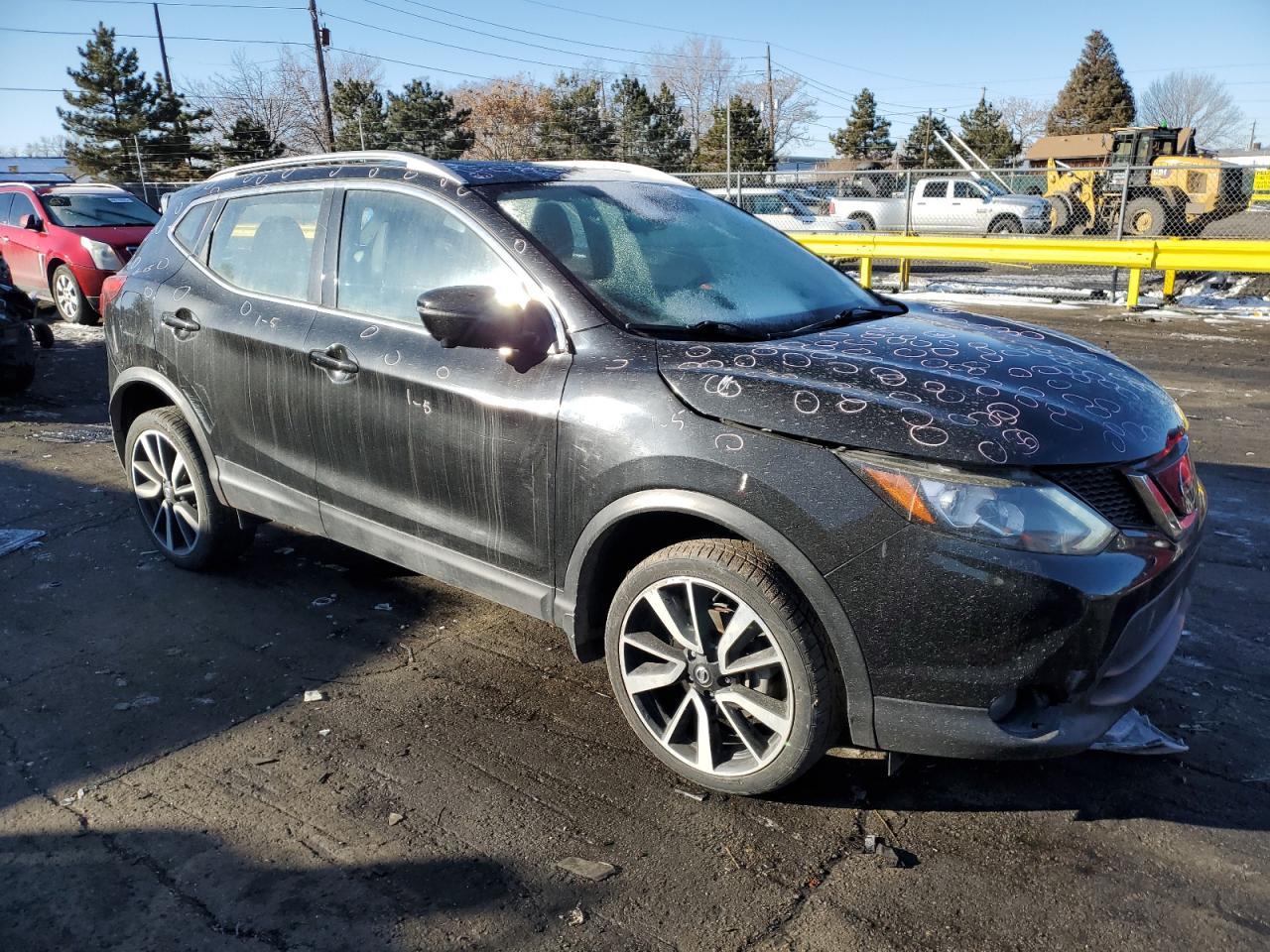 2018 Nissan Rogue - Image 4