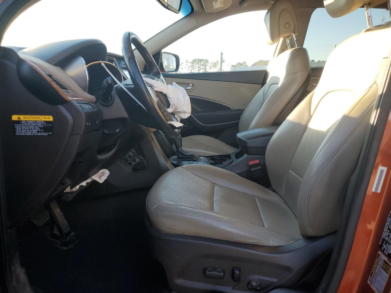 2014 Hyundai Santa Fe - Image 7