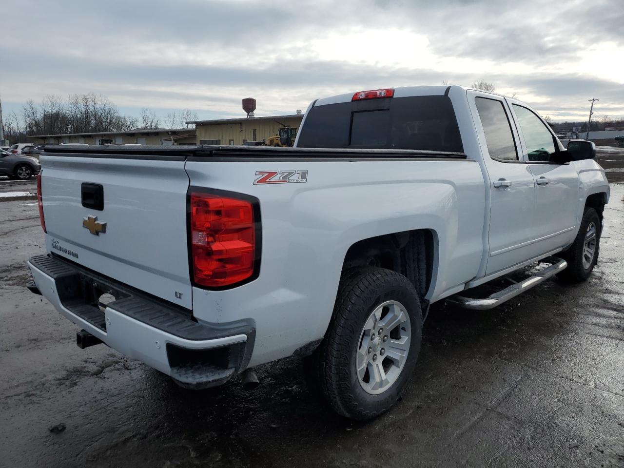 2017 Chevrolet Silverado - Image 3