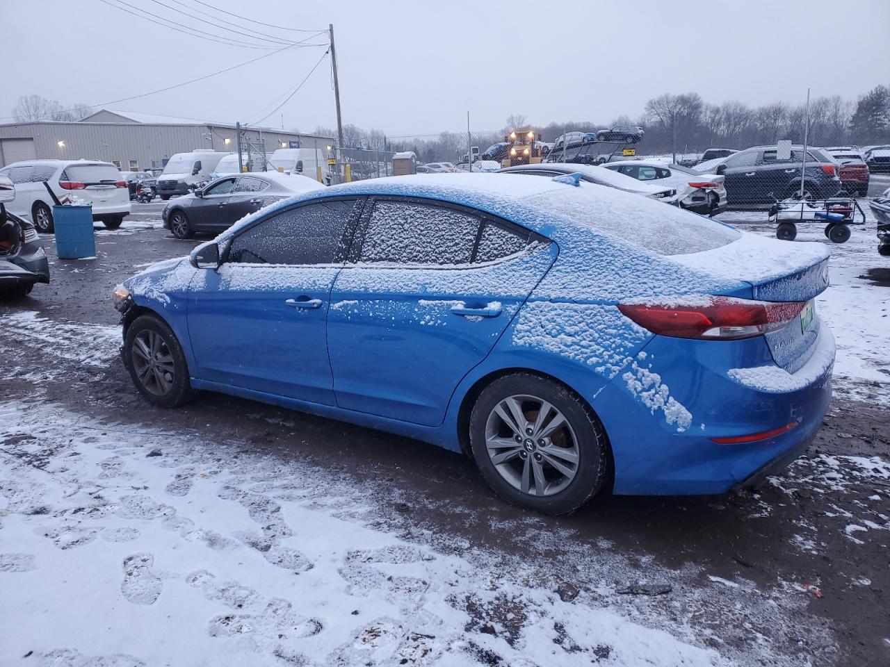 2017 Hyundai Elantra - Image 2