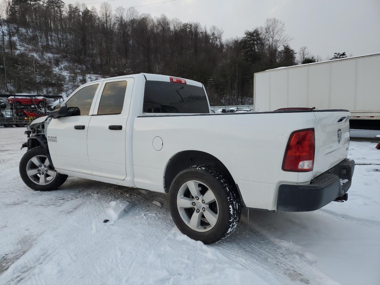 2016 RAM 1500 - Image 2