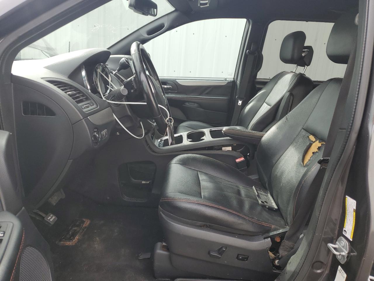 2018 Dodge Caravan - Image 7