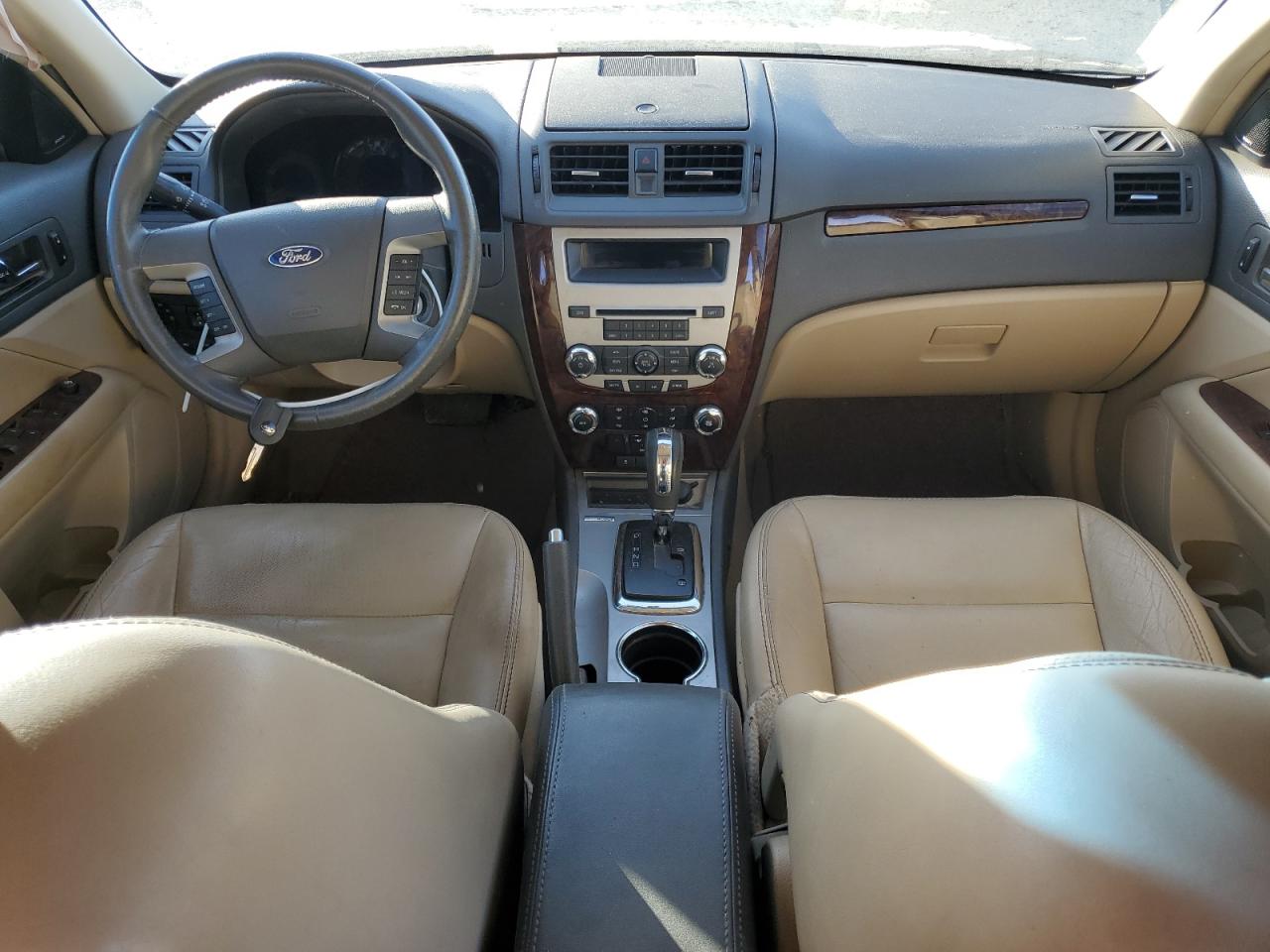 2010 Ford Fusion - Image 8
