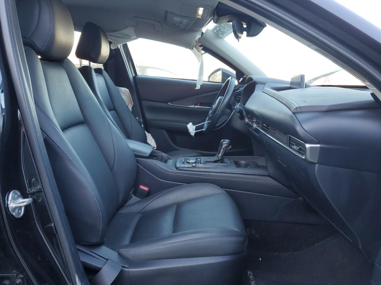2022 Mazda CX-30 - Image 7
