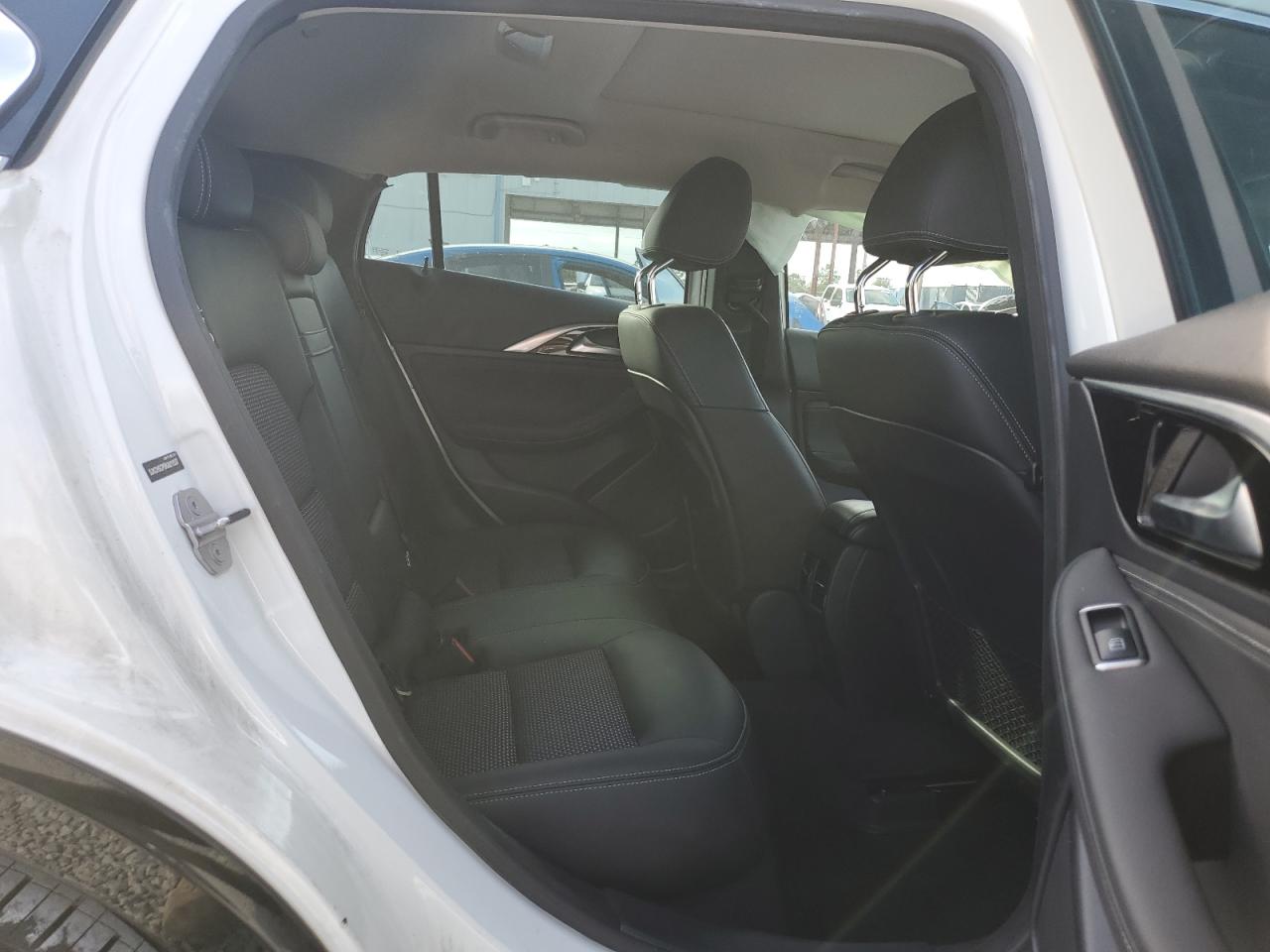 2019 Infiniti QX30 - Image 10