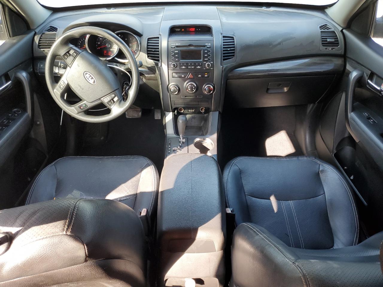 2012 Kia Sorento - Image 8
