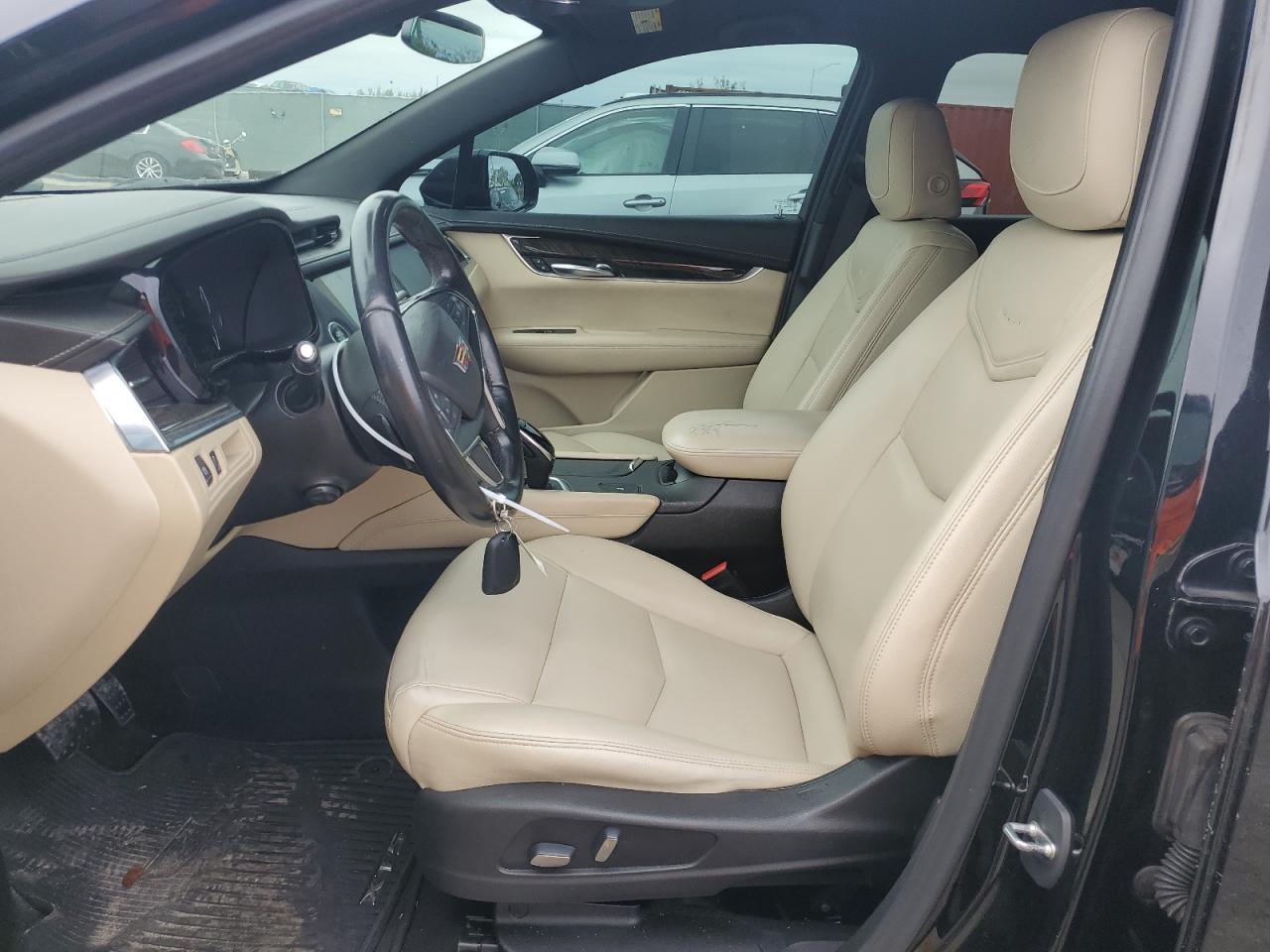 2019 Cadillac XT5 - Image 7