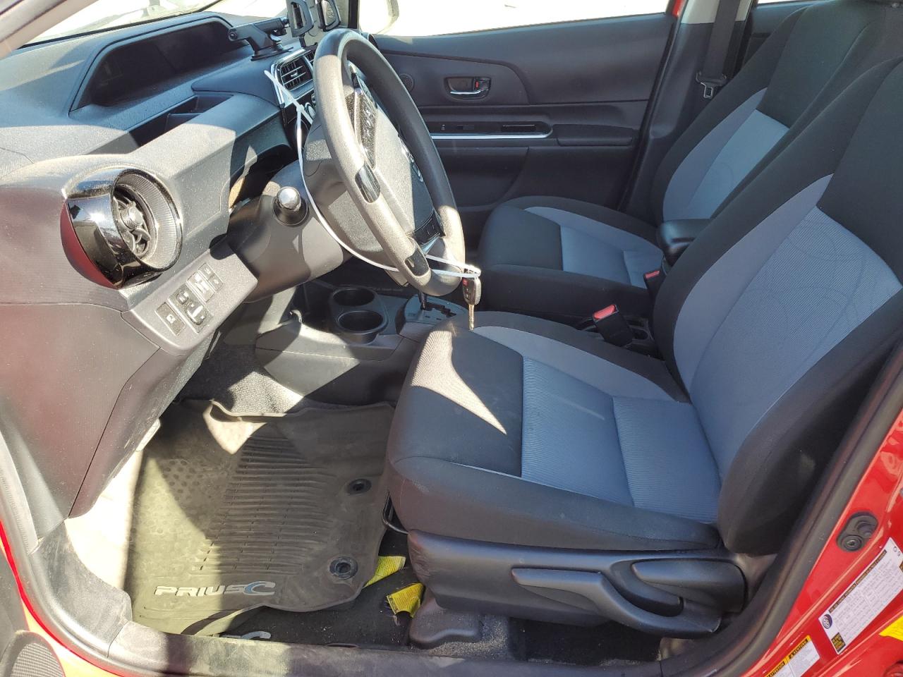 2019 Toyota Prius - Image 7