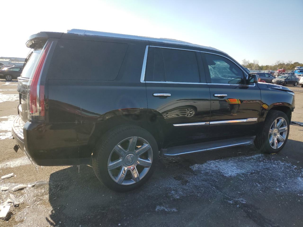 2015 Cadillac Escalade - Image 3