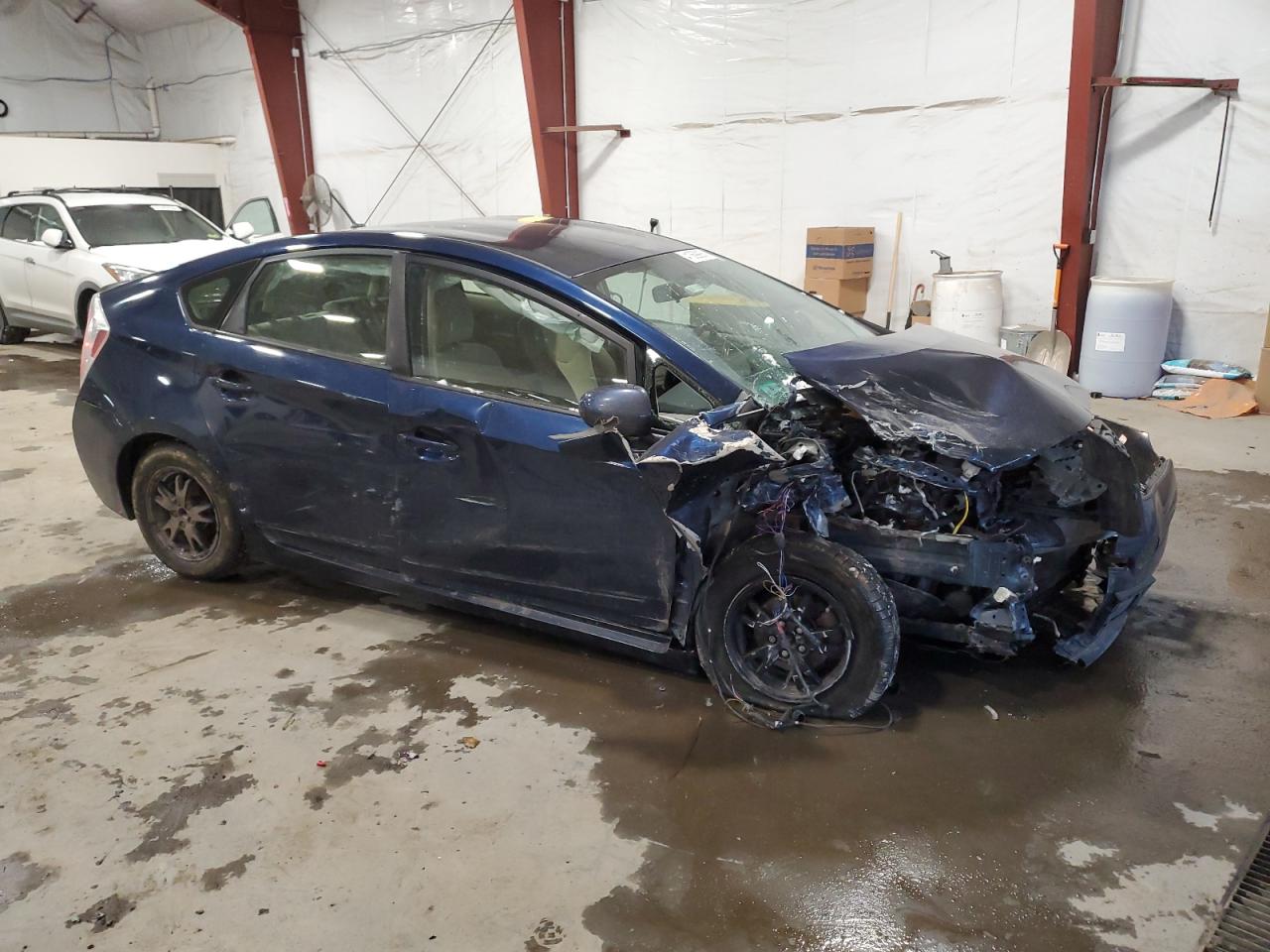 2013 Toyota Prius - Image 4