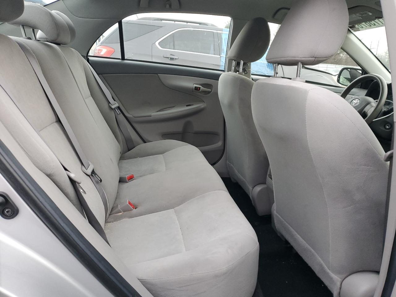 2009 Toyota Corolla - Image 10