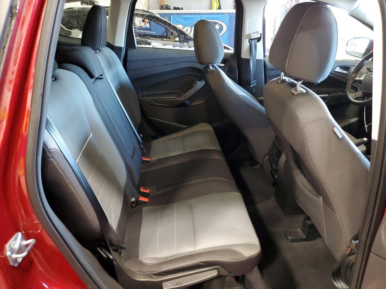 2015 Ford Escape - Image 11