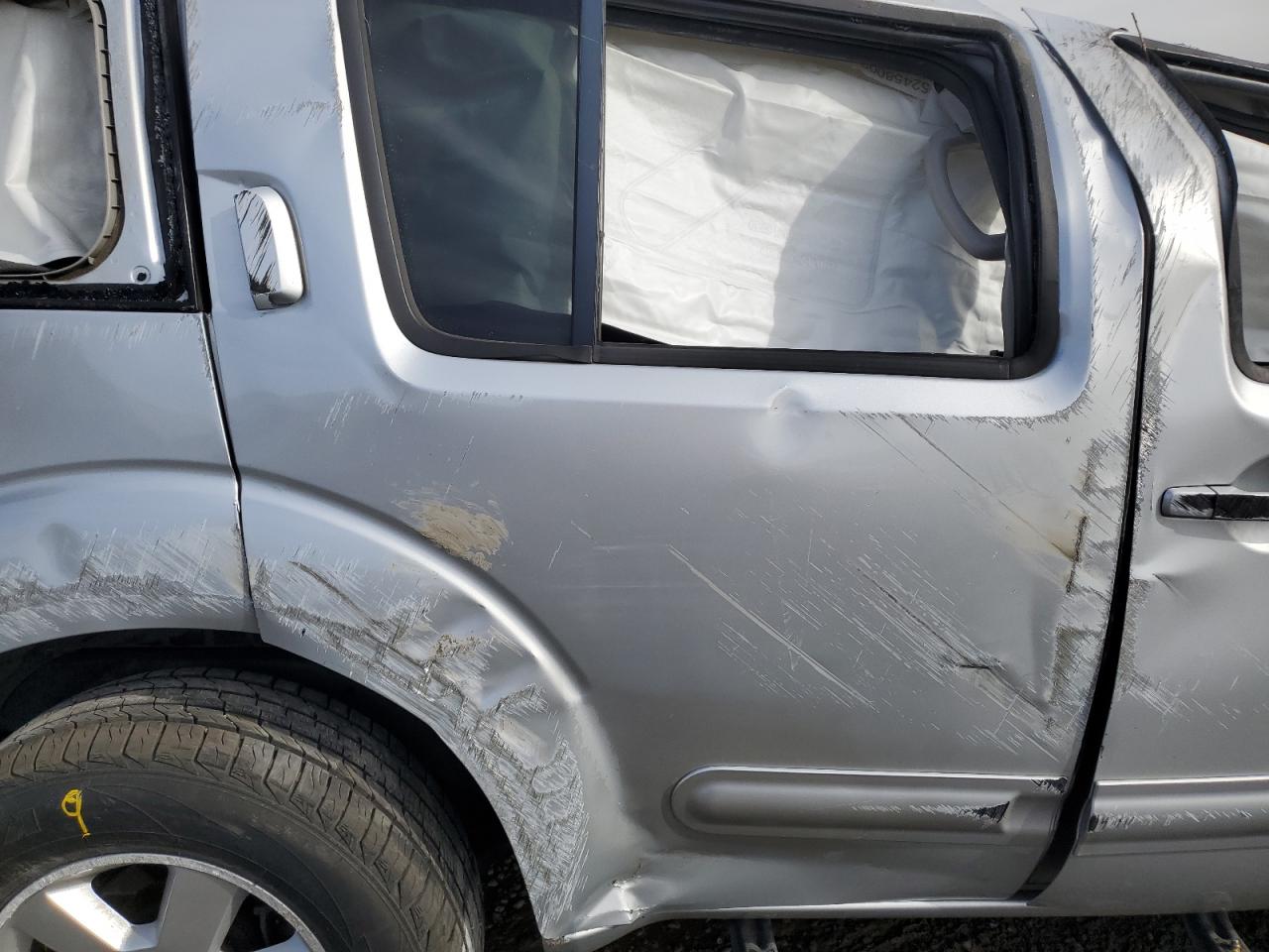 2011 Nissan Pathfinder - Image 12