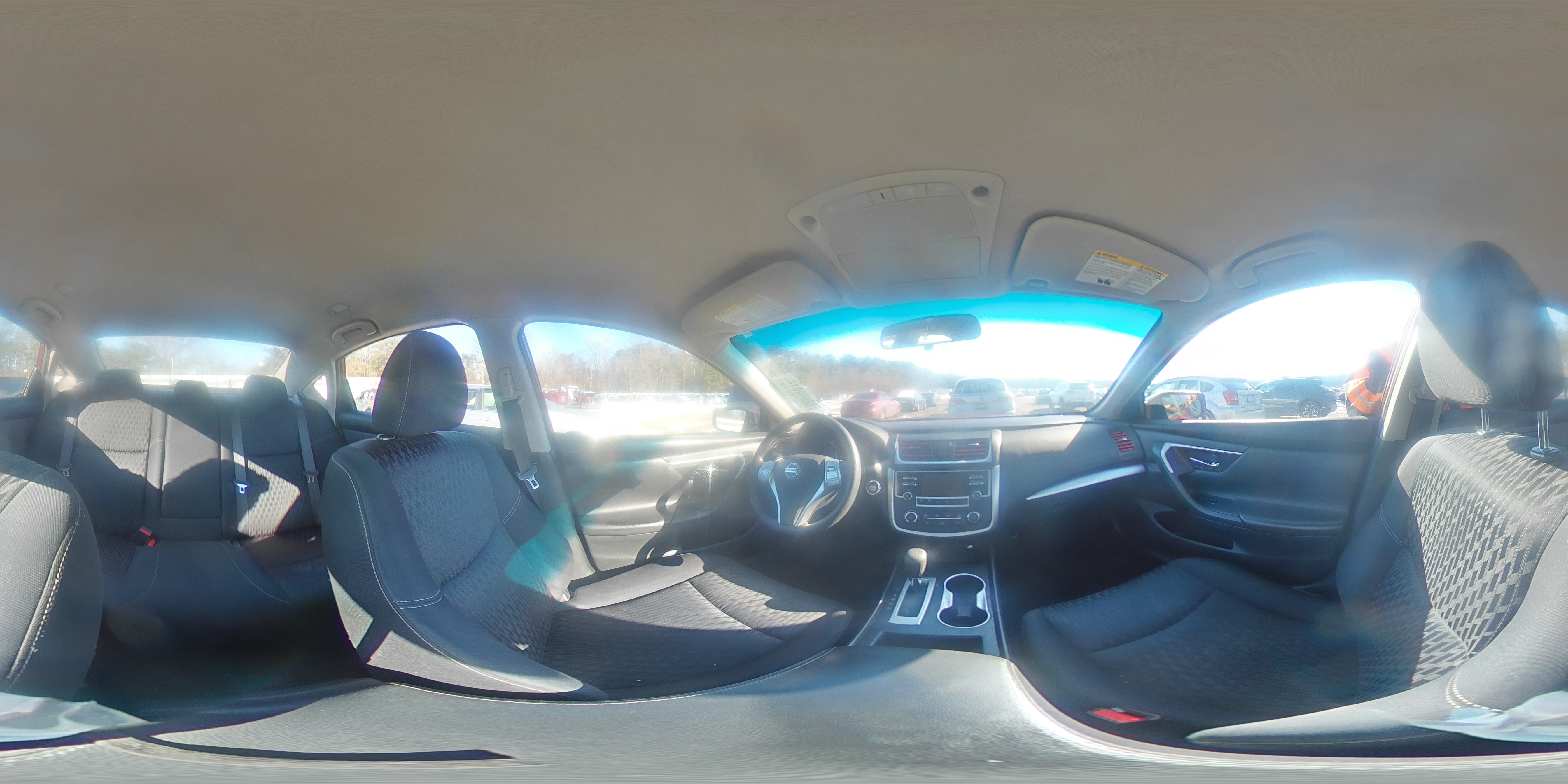 2017 Nissan Altima - Image 13