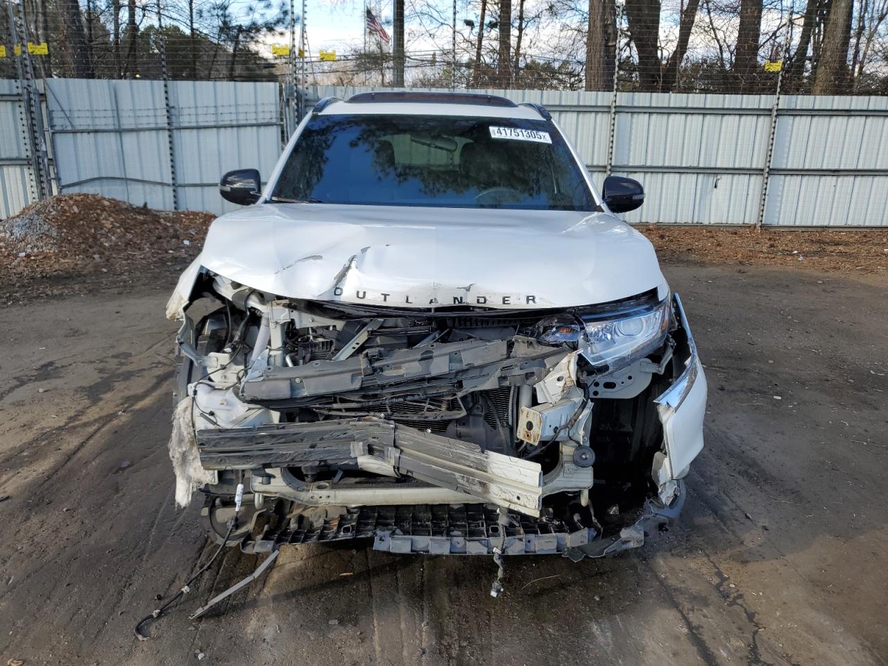 2019 Mitsubishi Outlander - Image 5