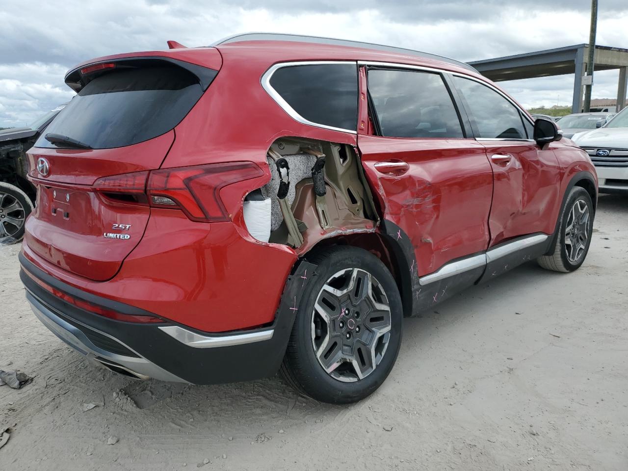 2021 Hyundai Santa Fe - Image 3