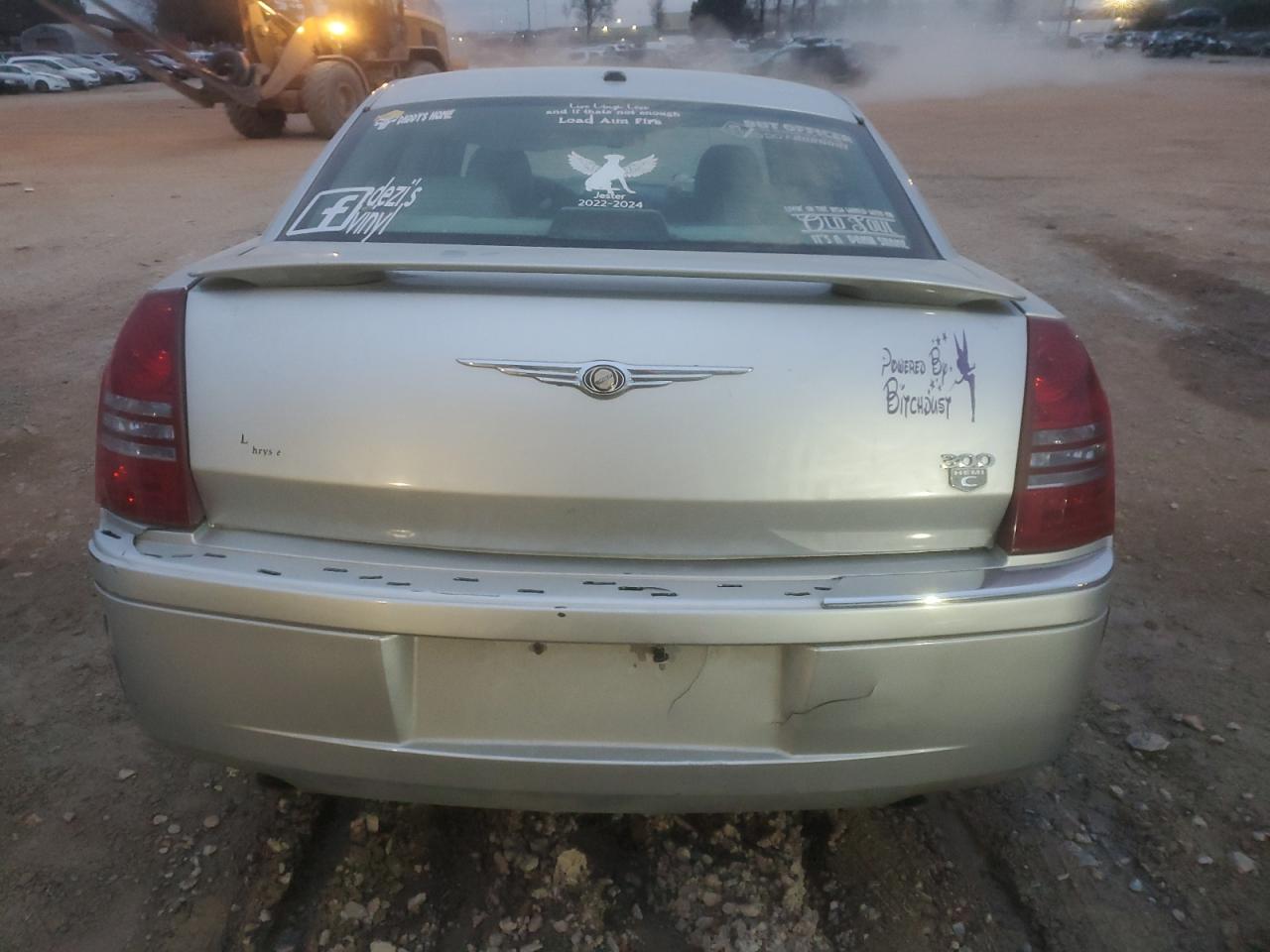2007 Chrysler 300 - Image 6
